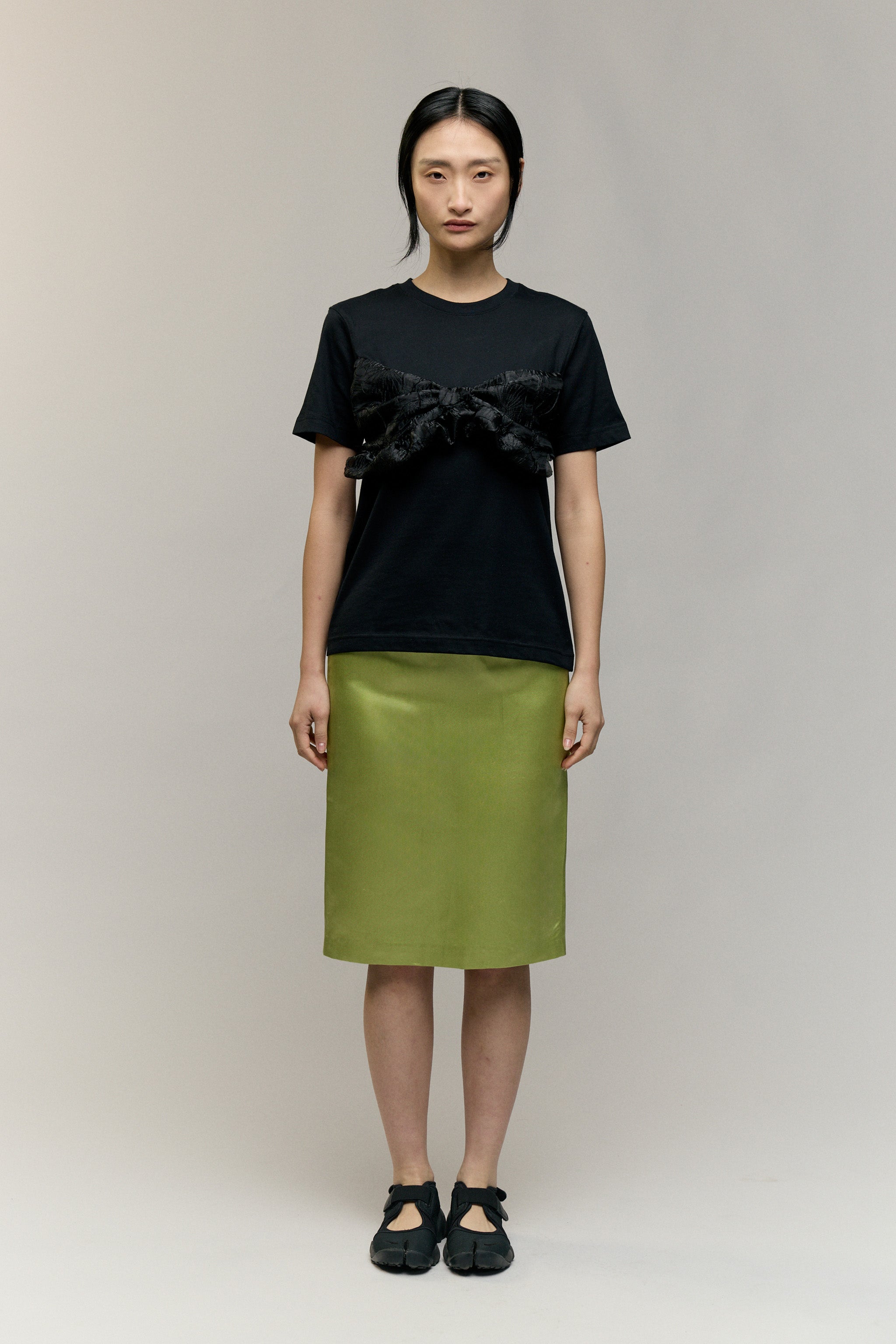 Bow Tee (Ready to Ship)