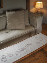Load image into Gallery viewer, Table Runner - Natural
